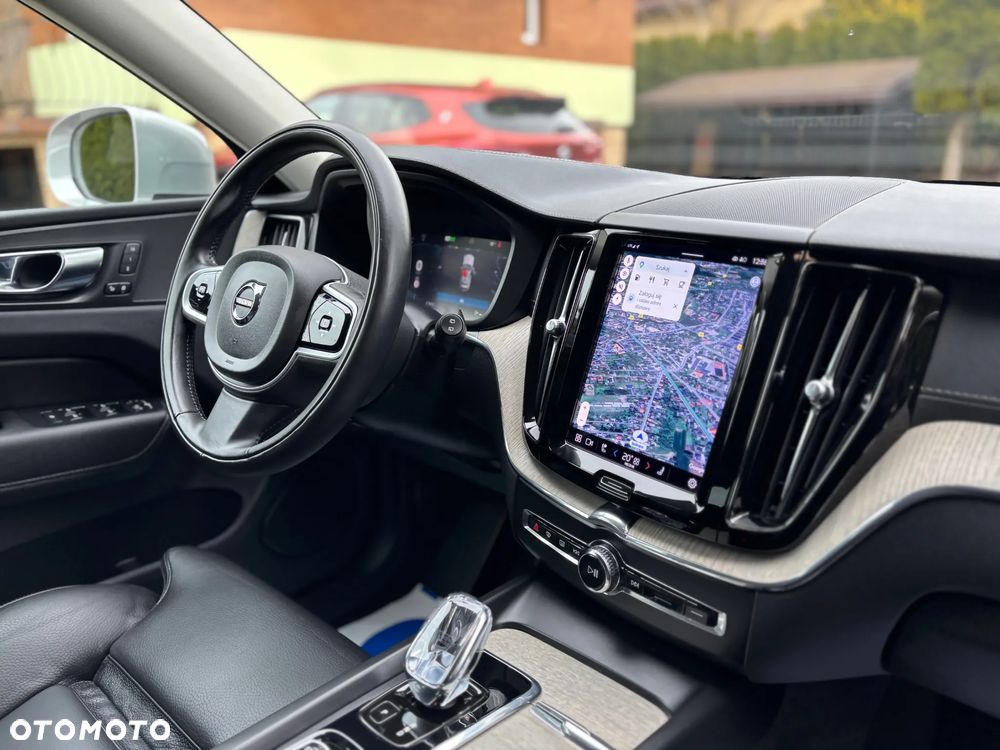 Volvo XC 60 B5 D AWD Geartronic Inscription - 9