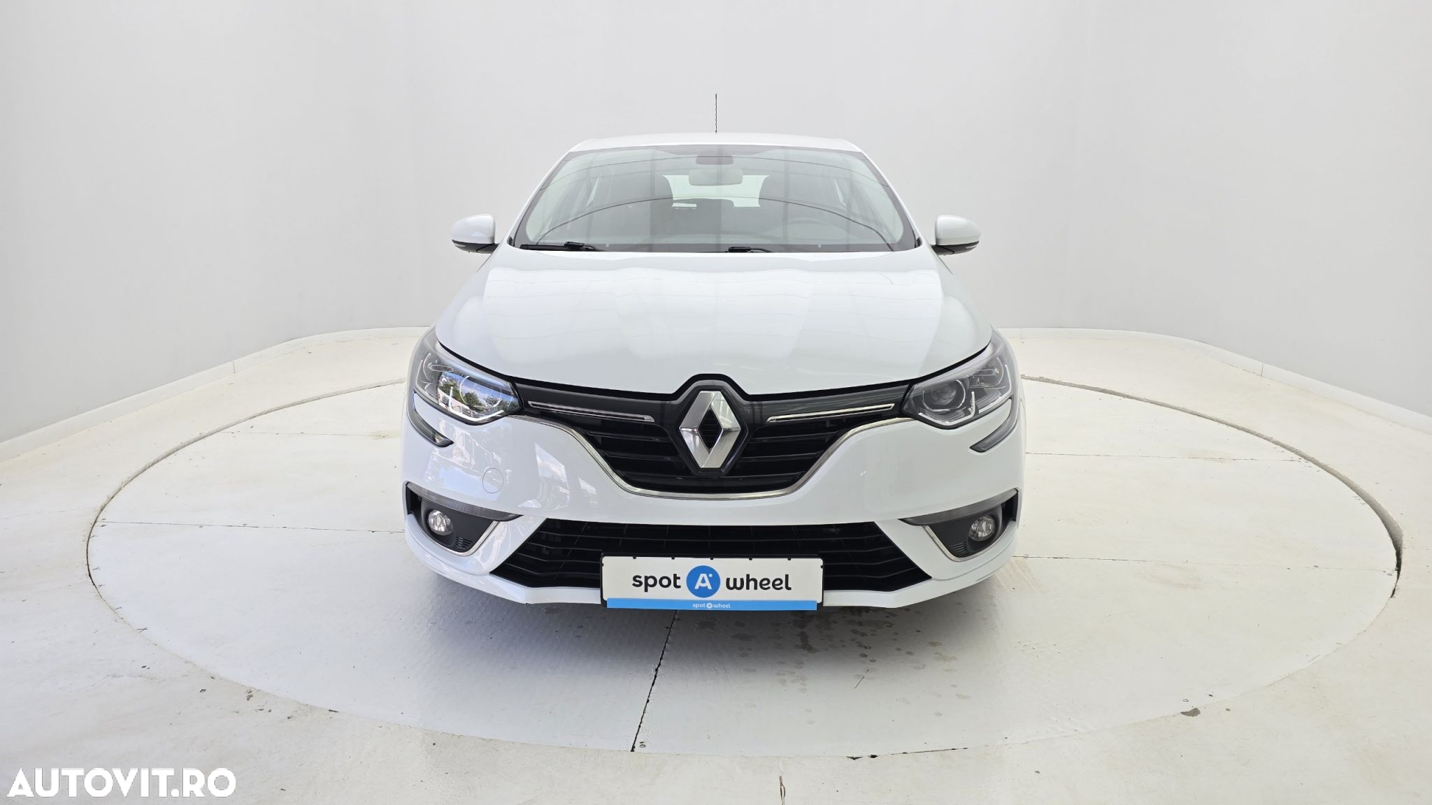 Renault Megane Blue dCi 116 Zen - 2