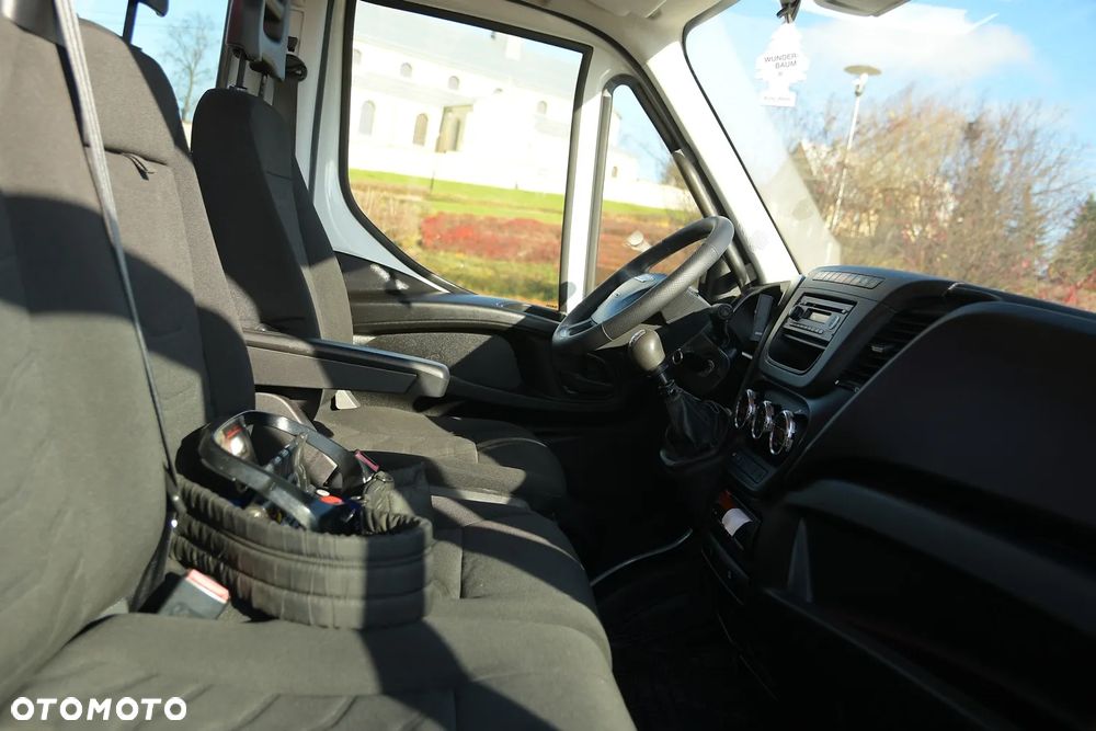 Iveco DAILY 72-180 3.0 HPI 170KM * HDS FASSI F 50* 2125kg Udźwig * Wywrotka 3 Stronna * 11 metrów wysuwu * - 19
