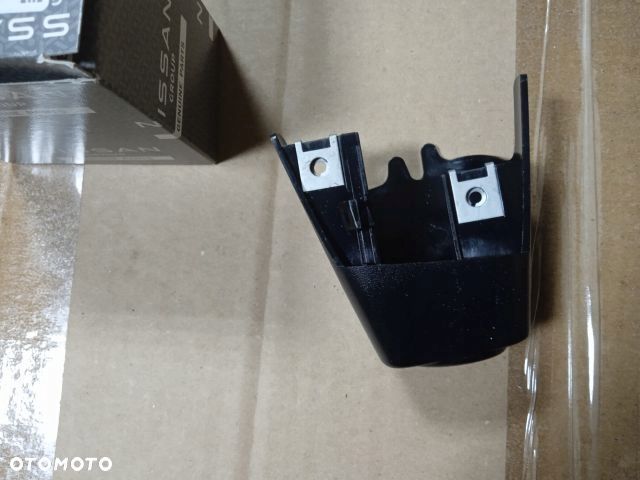 Nissan QASHQAI J11 LIFT MOCOWANIE KOSZ PDC PRAWY ORYG. - 2