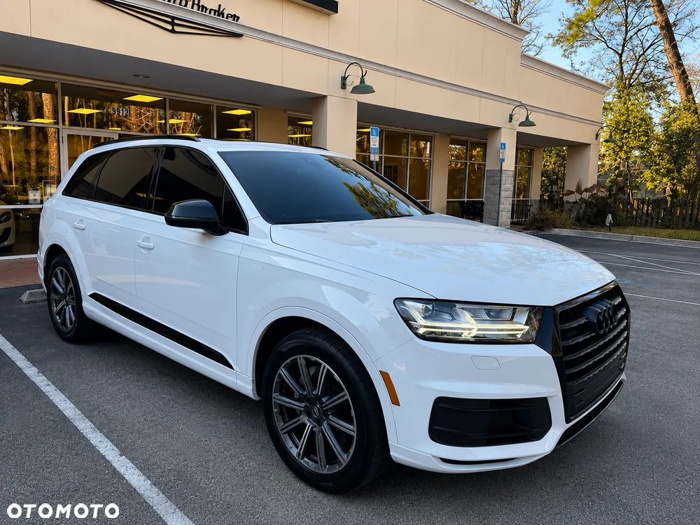 Audi Q7 3.0 TFSI Quattro Tiptronic - 1