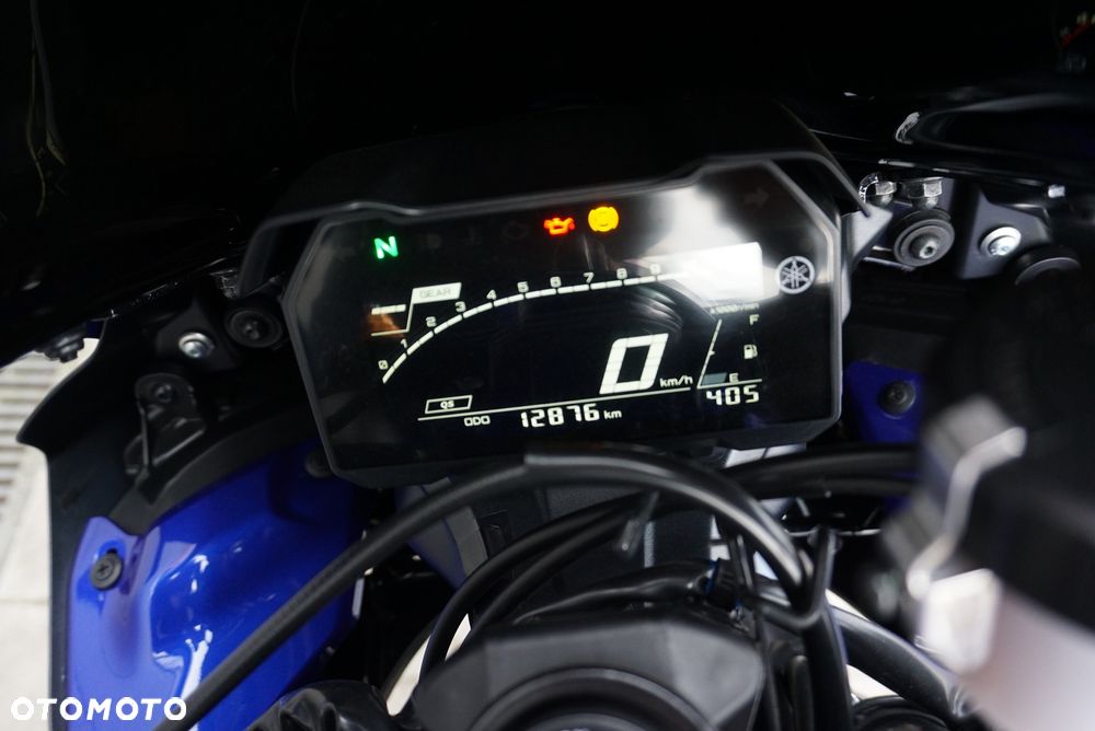 Yamaha YZF - 9