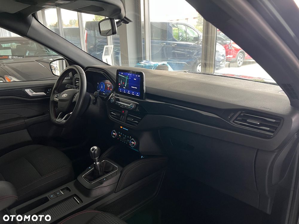Ford Kuga 1.5 EcoBoost FWD ST-Line - 38