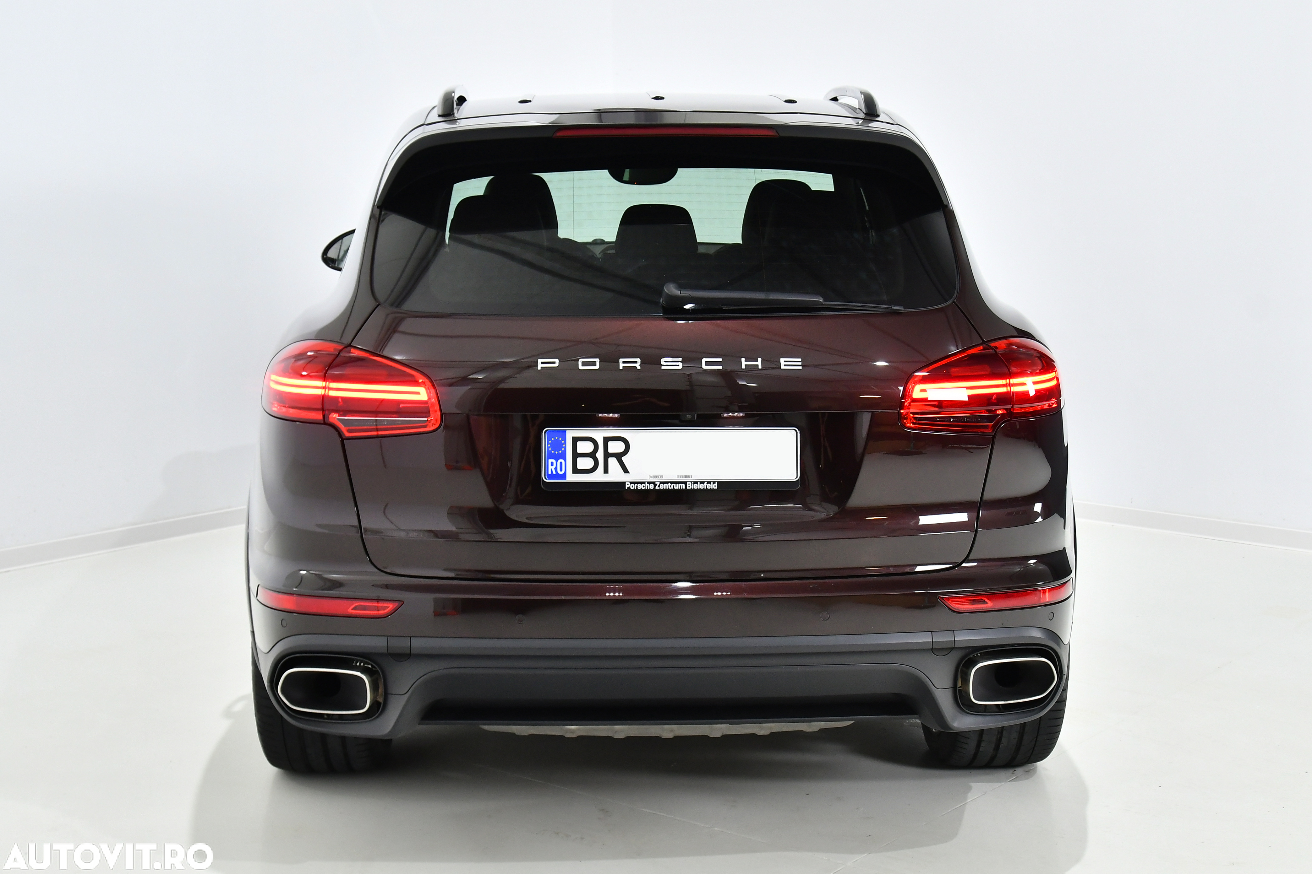Porsche Cayenne 3.0 L - 13