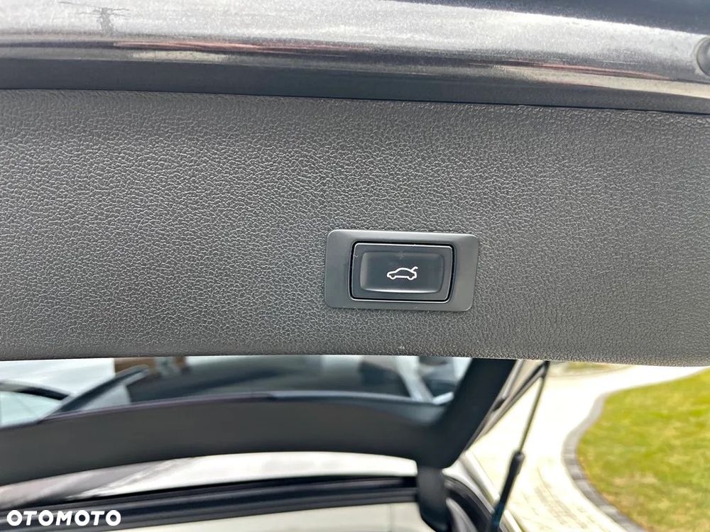 Audi A4 Avant 2.0 TDI DPF multitronic Ambiente - 19