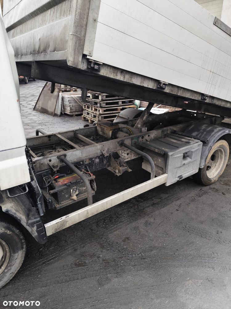 Mitsubishi Canter Fuso - 6