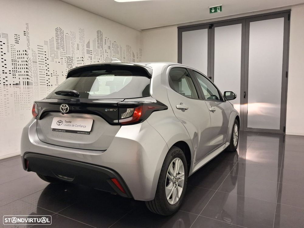 Toyota Yaris - 8