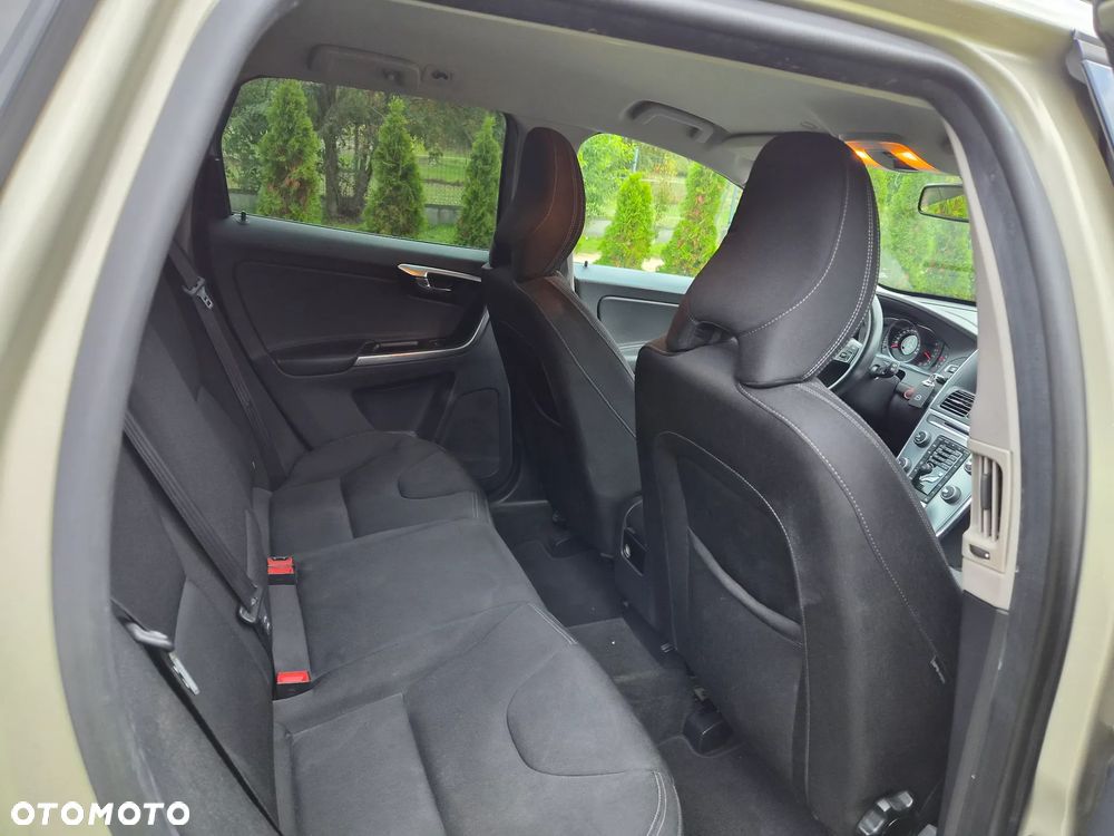 Volvo XC 60 - 20