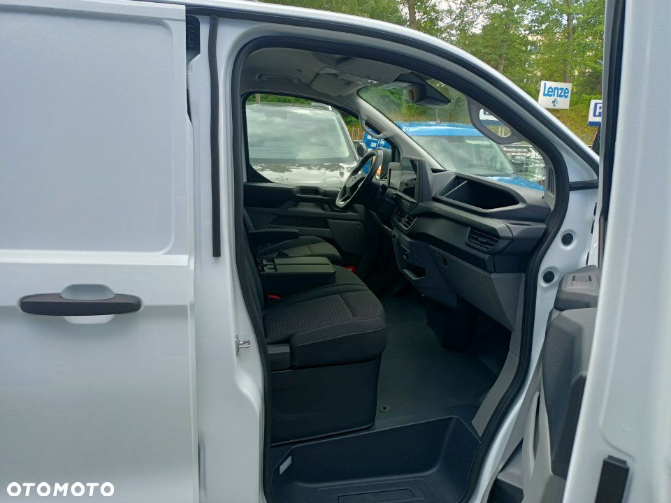 Ford Transit Custom - 11