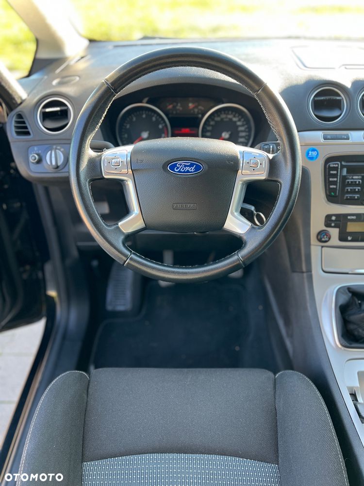 Ford S-Max 1.6 T Trend - 29