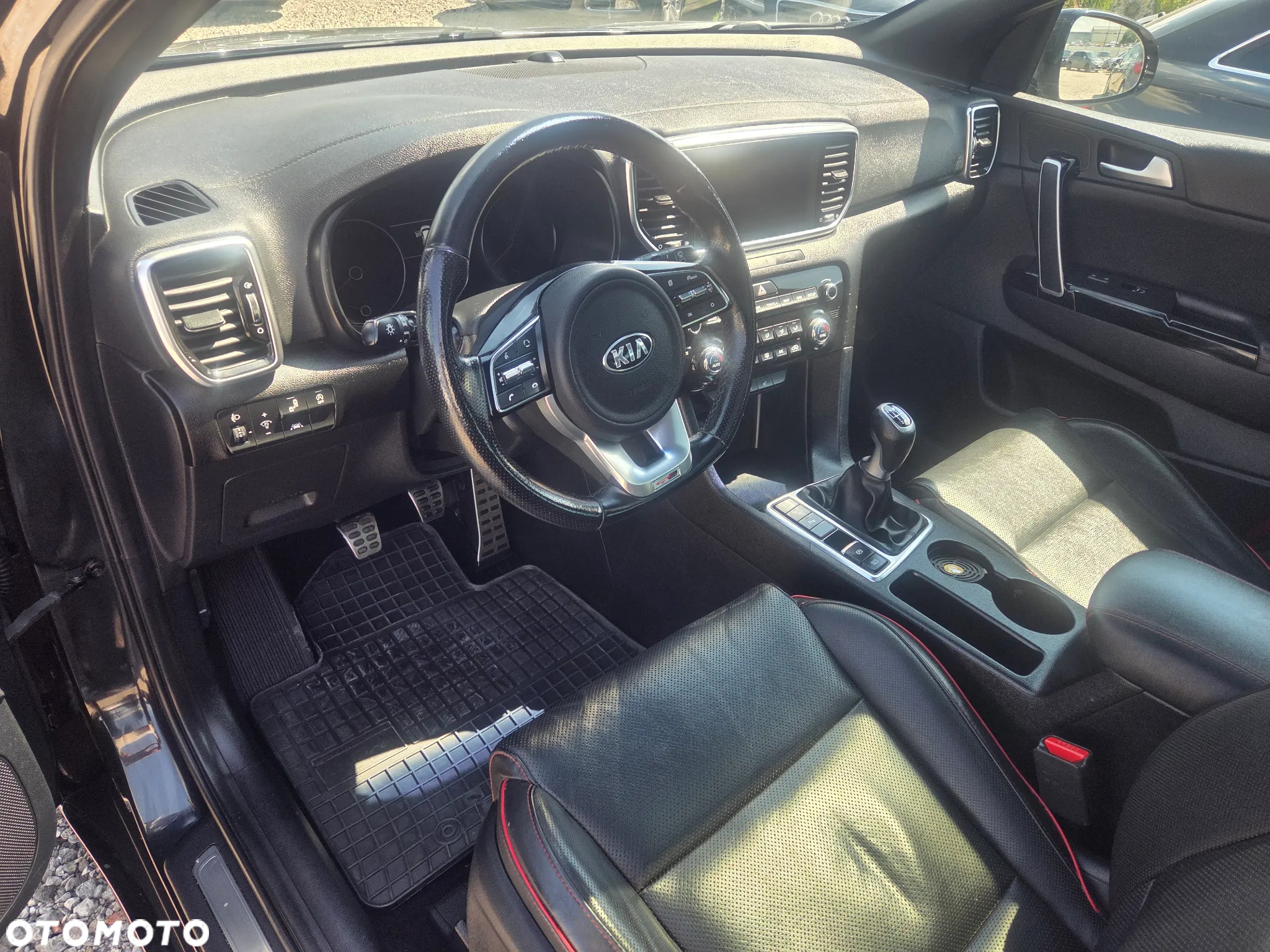 Kia Sportage - 8