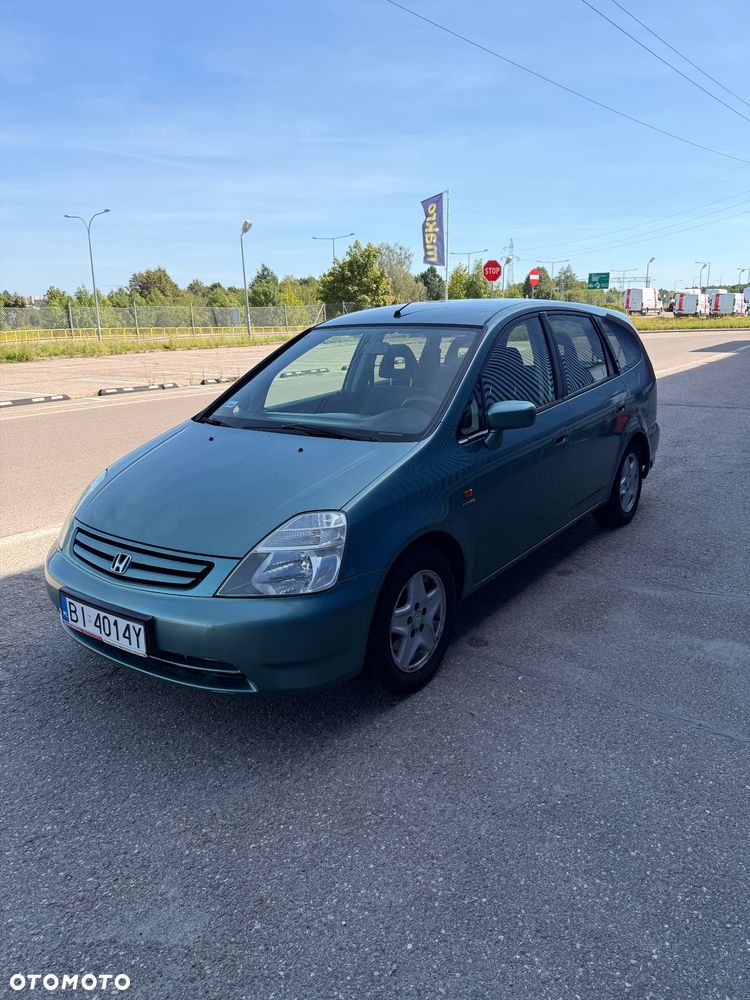Honda Stream - 3