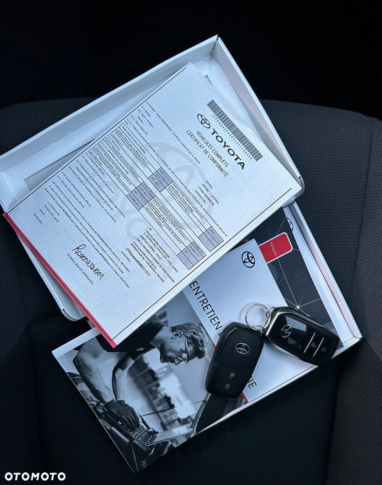 Toyota C-HR 1.8 Hybrid Style - 23