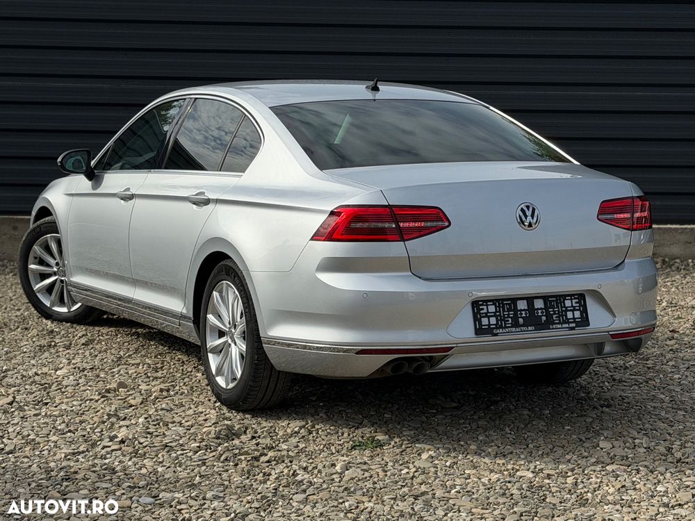 Volkswagen Passat 2.0 TDI DSG Highline - 6