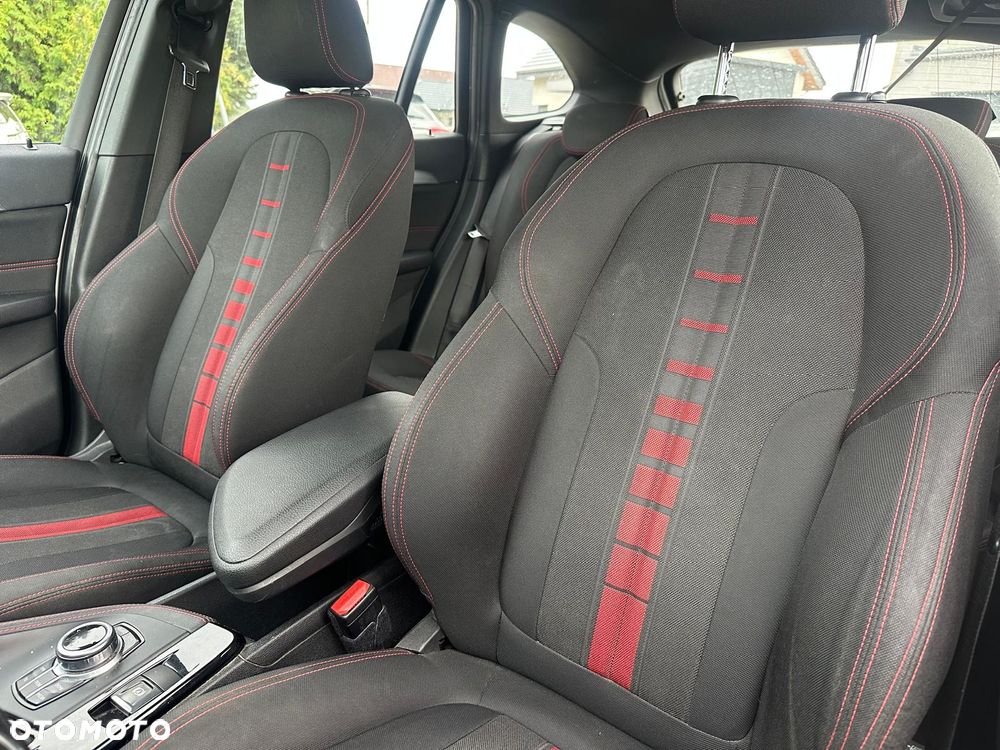 BMW X1 sDrive18d Sport Line sport - 13