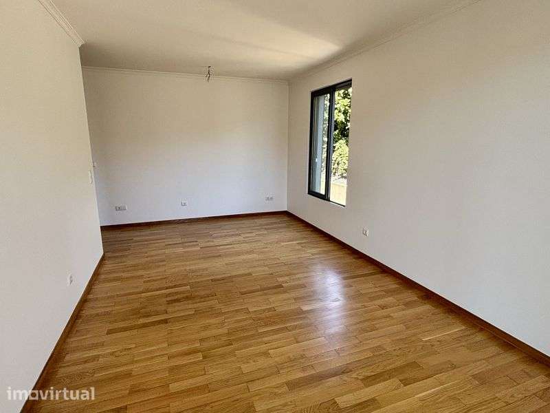 Apartamento t1 - coração do garajau - Grande imagem: 3/7