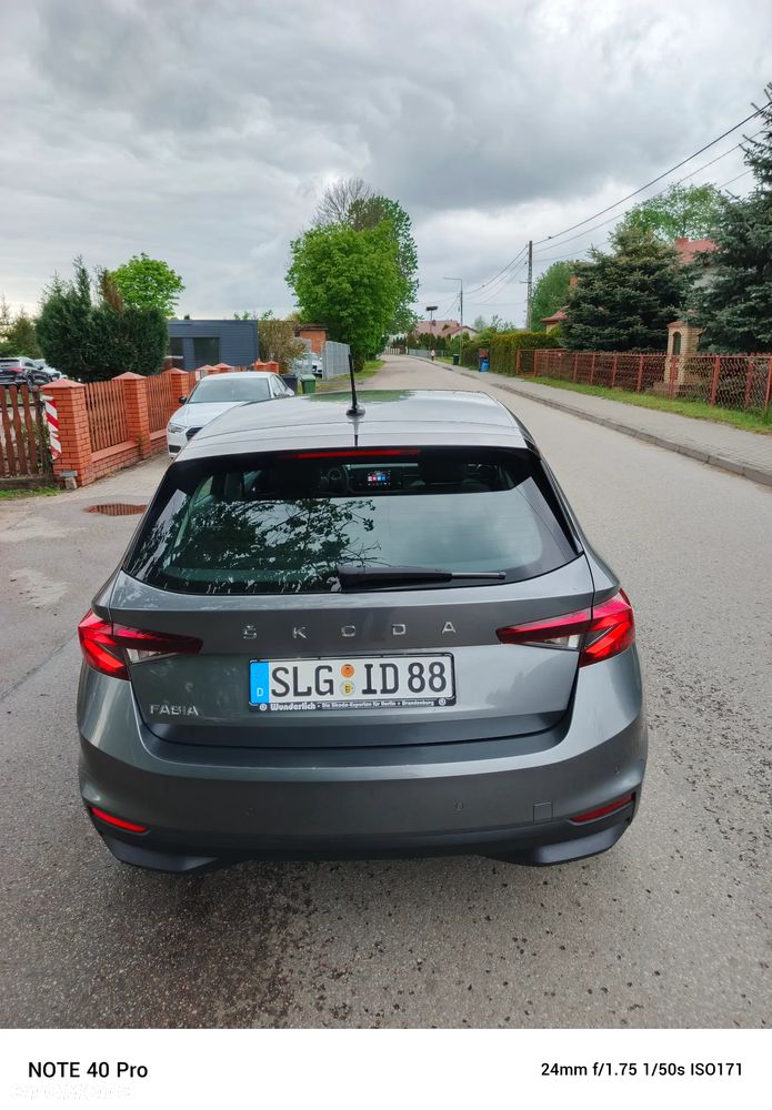 Skoda Fabia 1.0 MPI Active - 11