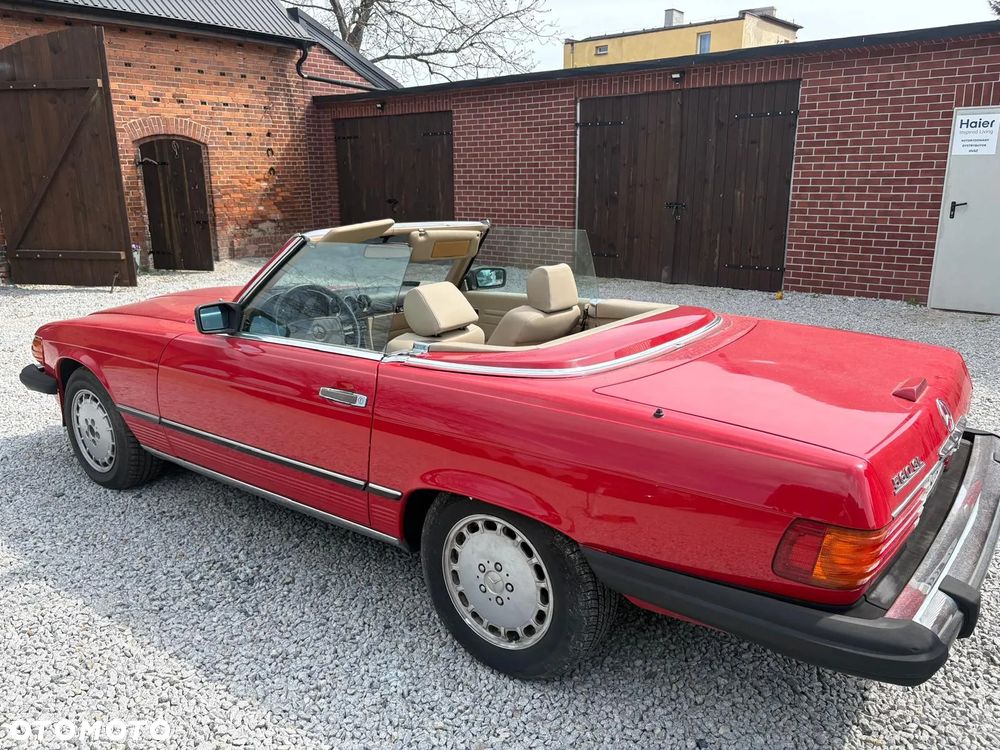 Mercedes-Benz SL - 1