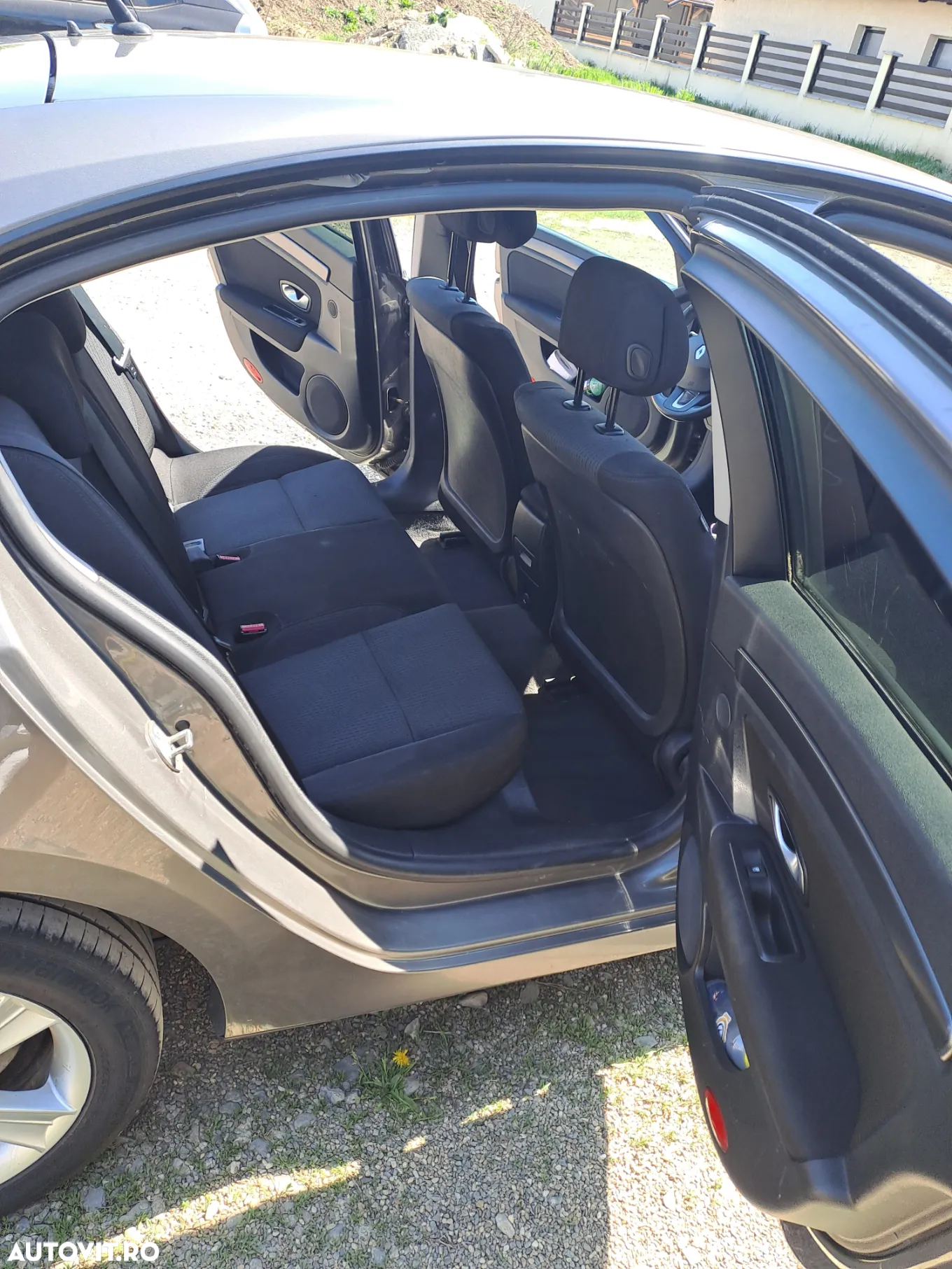 Renault Laguna 1.5 dCi Exception - 9