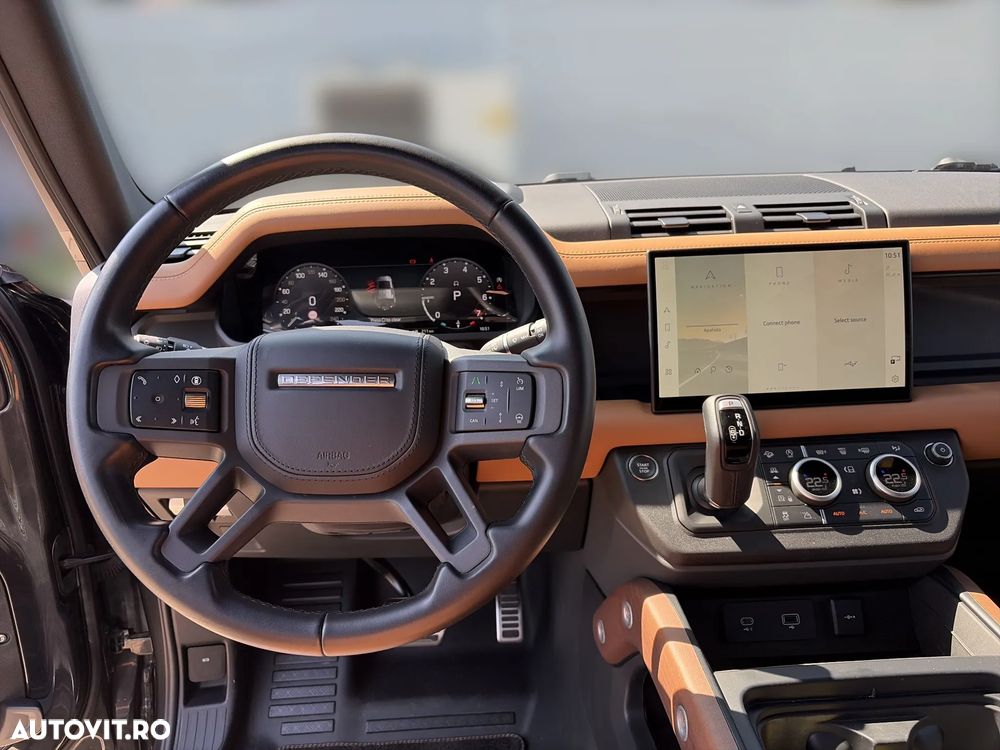Land Rover Defender 110 3.0 P400 MHEV X - 14