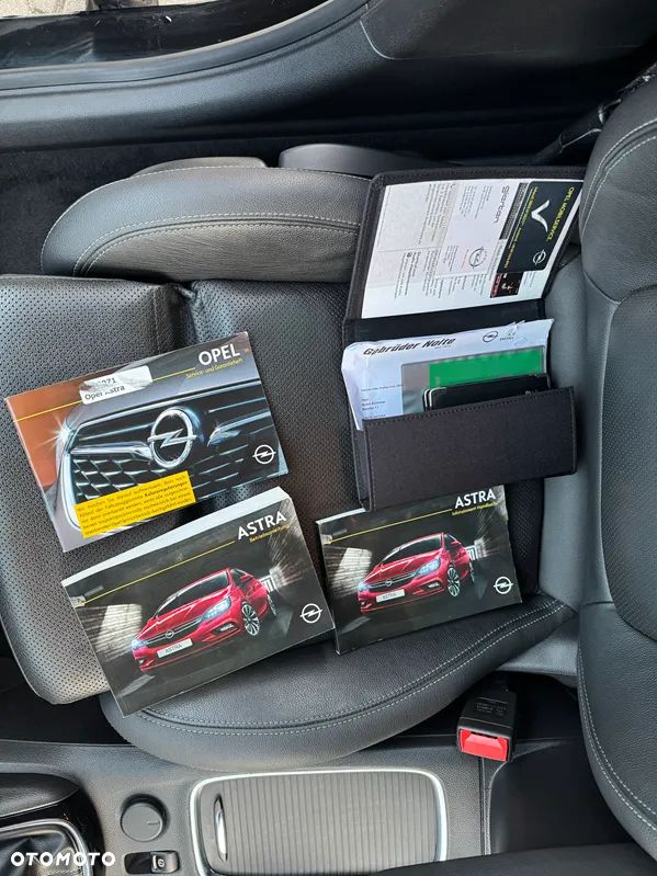 Opel Astra 1.4 Turbo Start/Stop Dynamic - 31