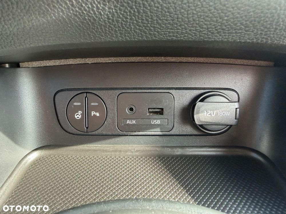 Kia Sportage 2,0 CRDI AWD Vision - 26