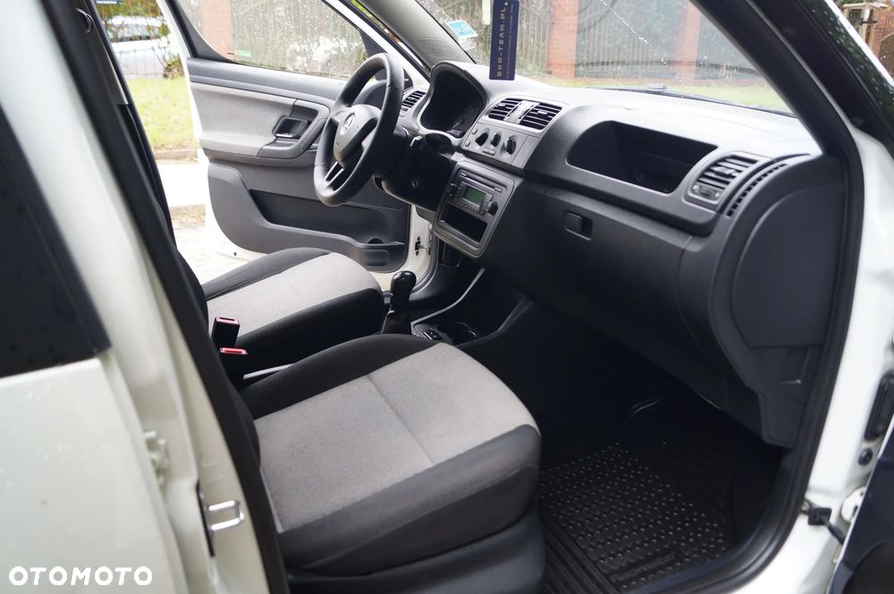 Skoda Roomster 1.2 TSI Active - 24