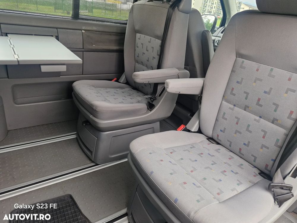 Volkswagen Multivan - 6