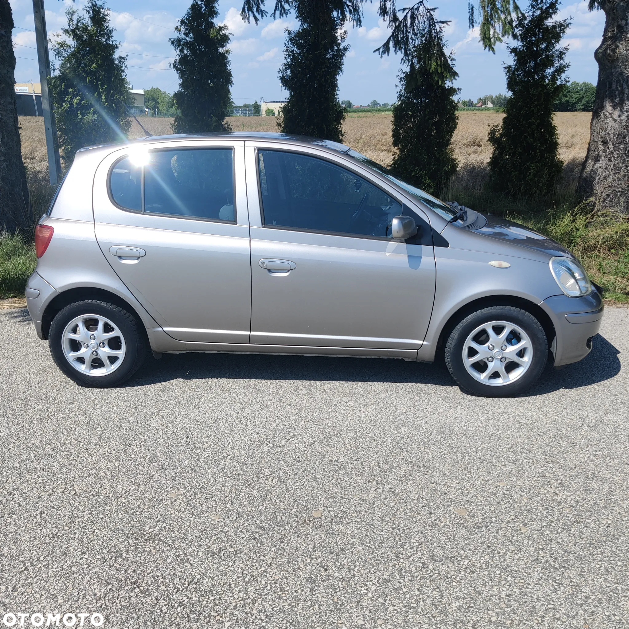 Toyota Yaris 1.0 Terra - 2
