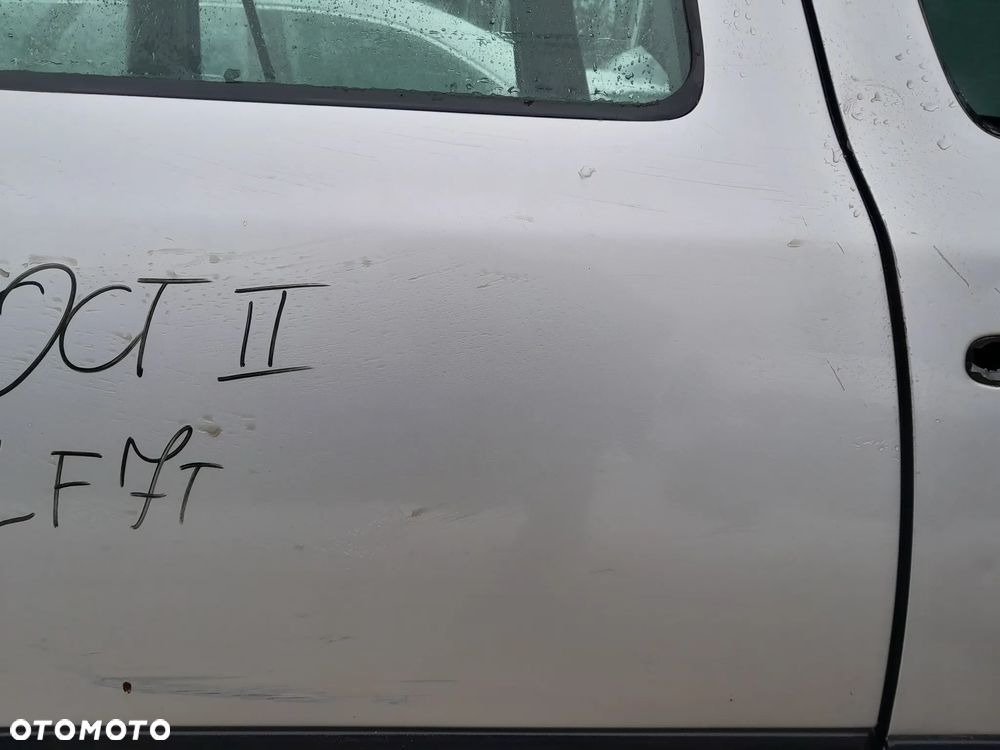 SKODA OCTAVIA II DRZWI PRAWE TYLNE PRAWY TYŁ KOLOR: LF7T - 3