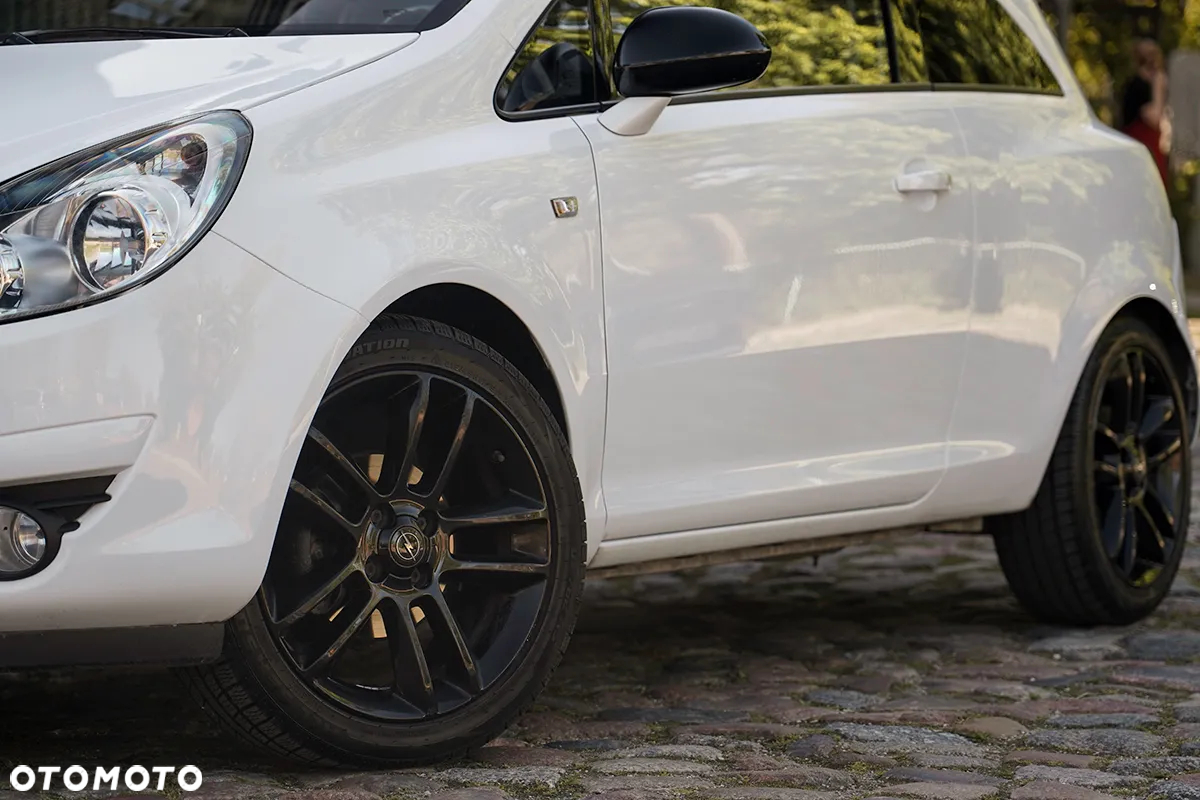 Opel Corsa 1.4 16V Color Edition - 10