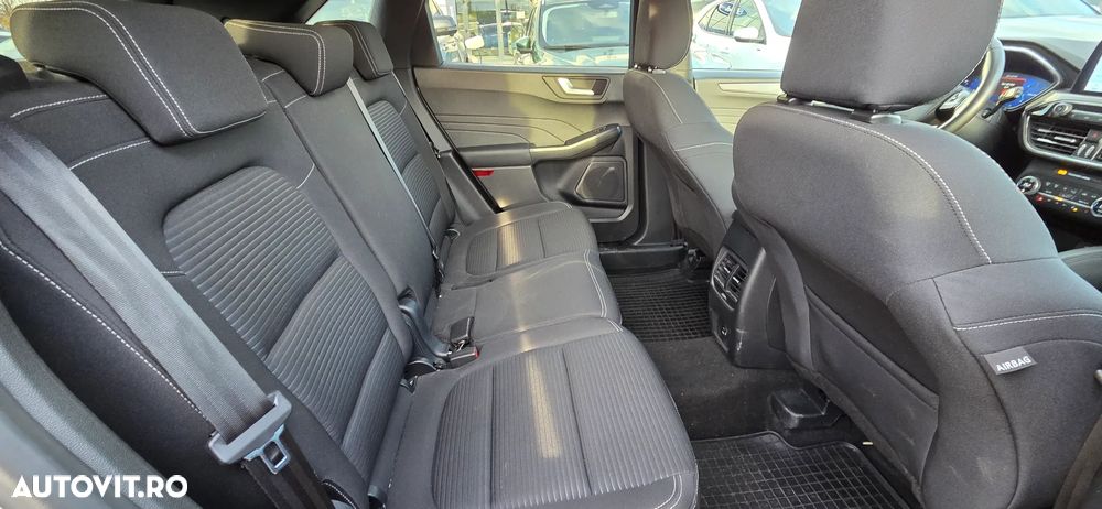 Ford Kuga 1.5 EcoBlue A8 FWD Titanium - 12