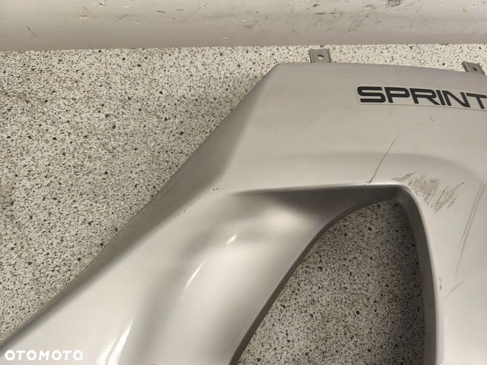 Owiewka, osłona, bok, boczek Triumph Sprint 1050 GT - 8