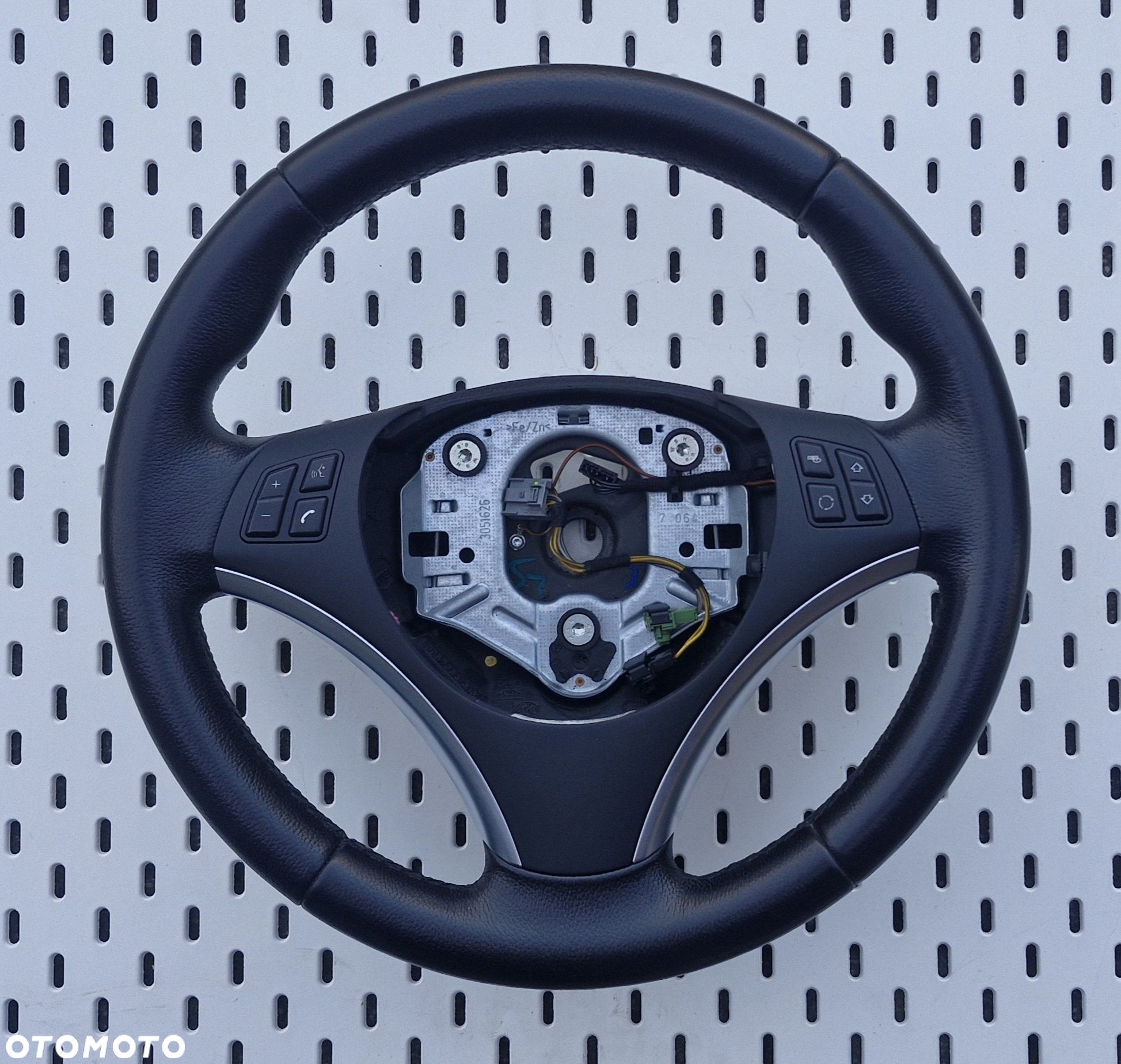 Kierownica BMW 1 3 E82 E83 E87 E90 E92 E93 sport m pakiet - 6