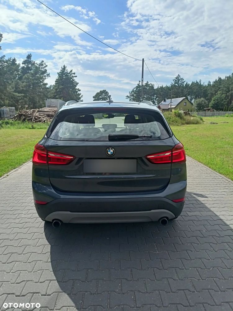 BMW X1 xDrive20i - 28