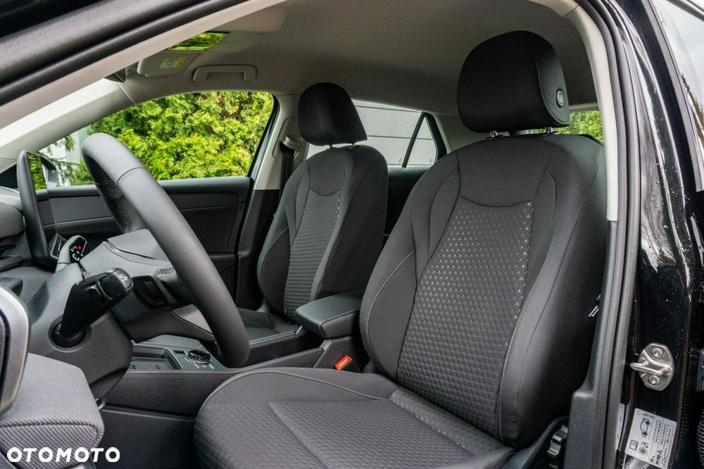 Volkswagen T-Roc - 19