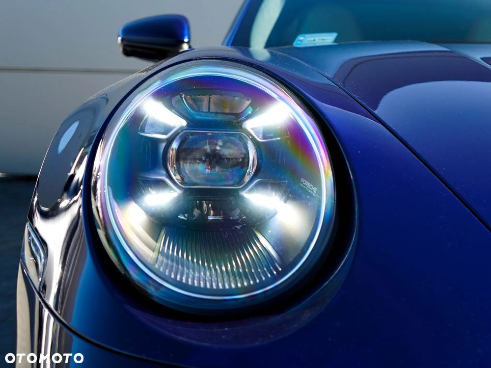 Porsche 911 Turbo - 5