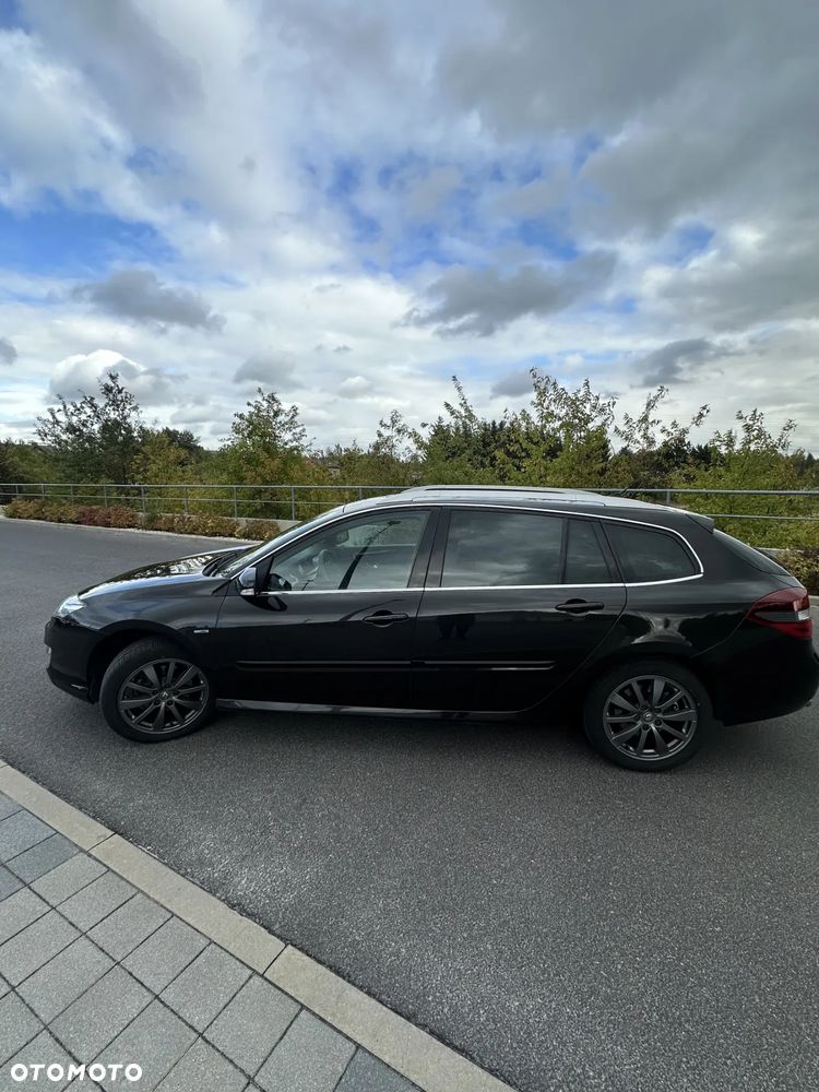 Renault Laguna 2.0 dCi Bose Edition - 11
