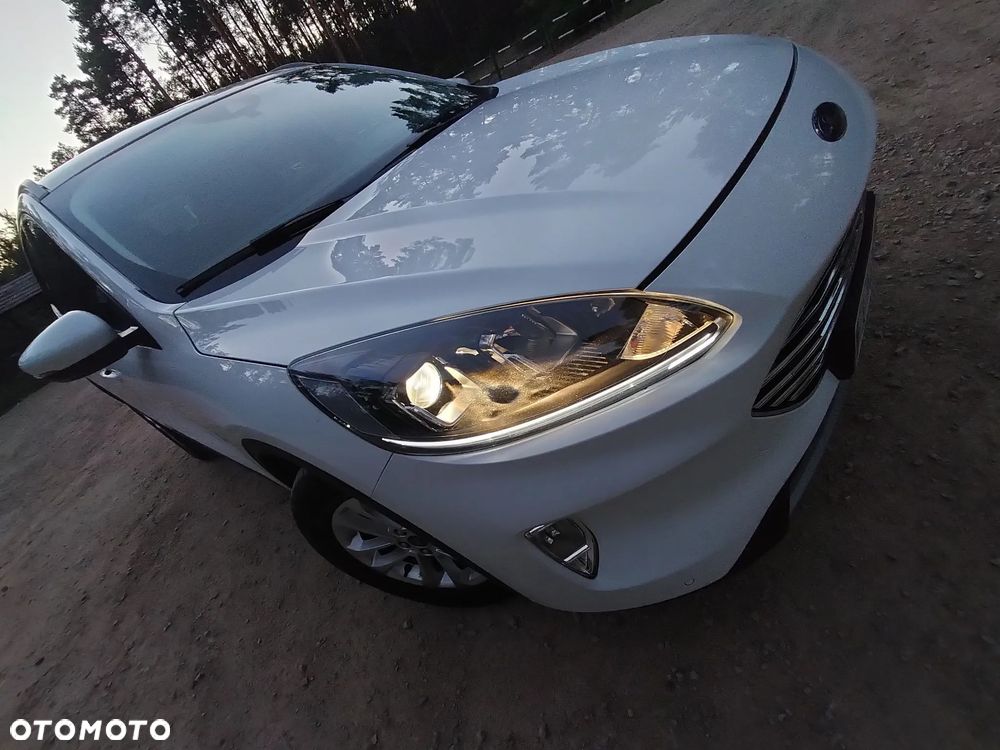 Ford Kuga - 5