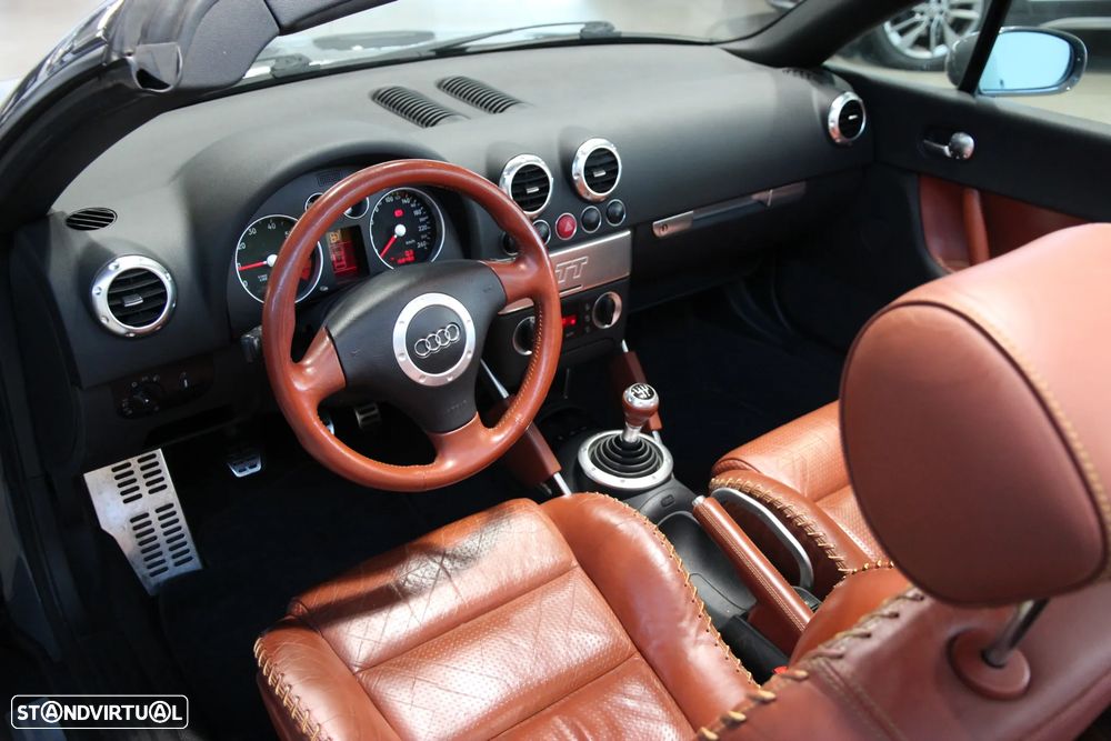 Audi TT Coupé 1.8 T S-line - 8