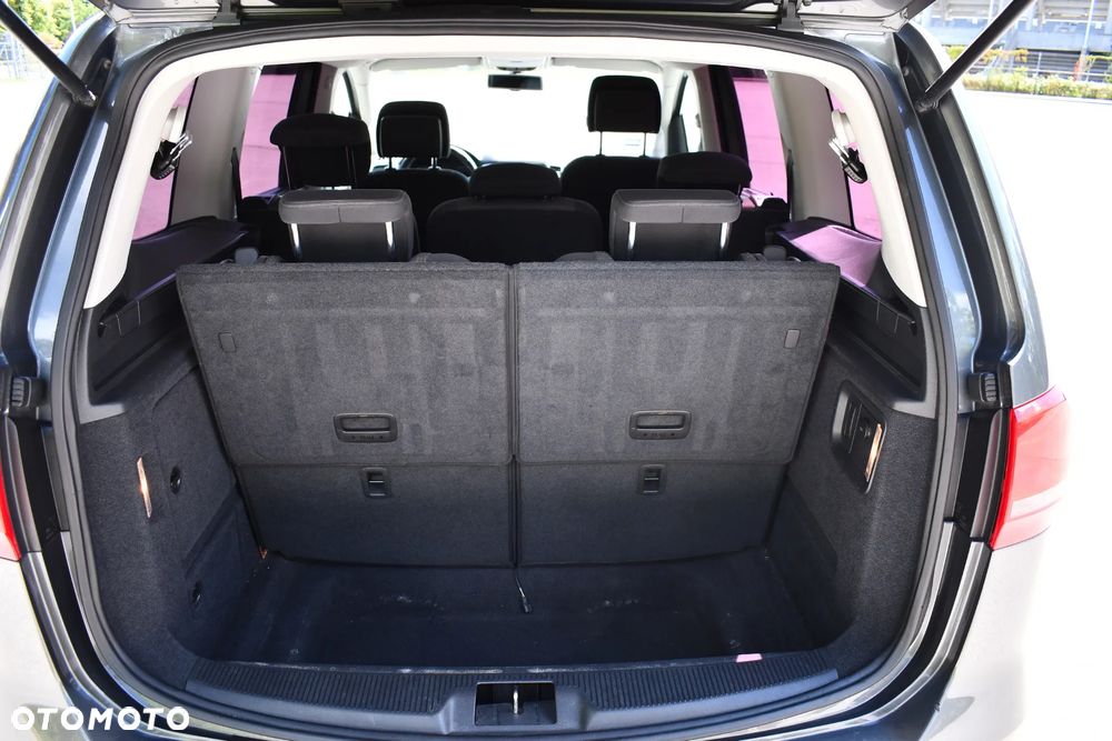 Volkswagen Sharan - 18