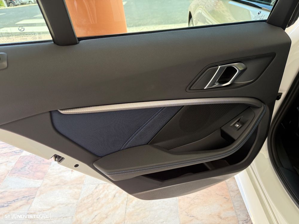 BMW 118 d Pack M Auto - 40