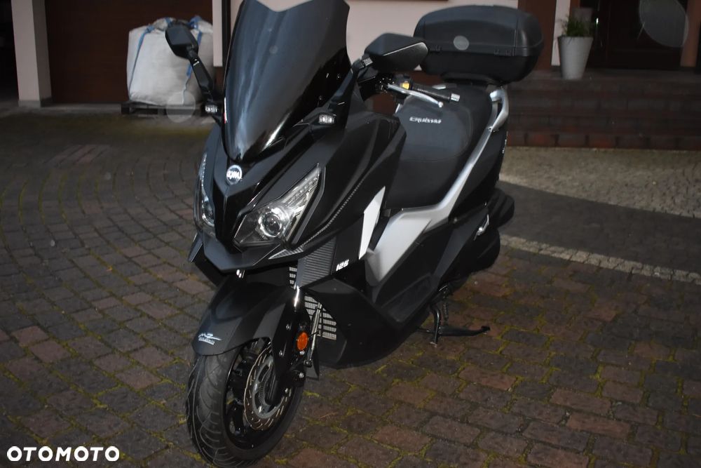 SYM CRUiSYM - 17