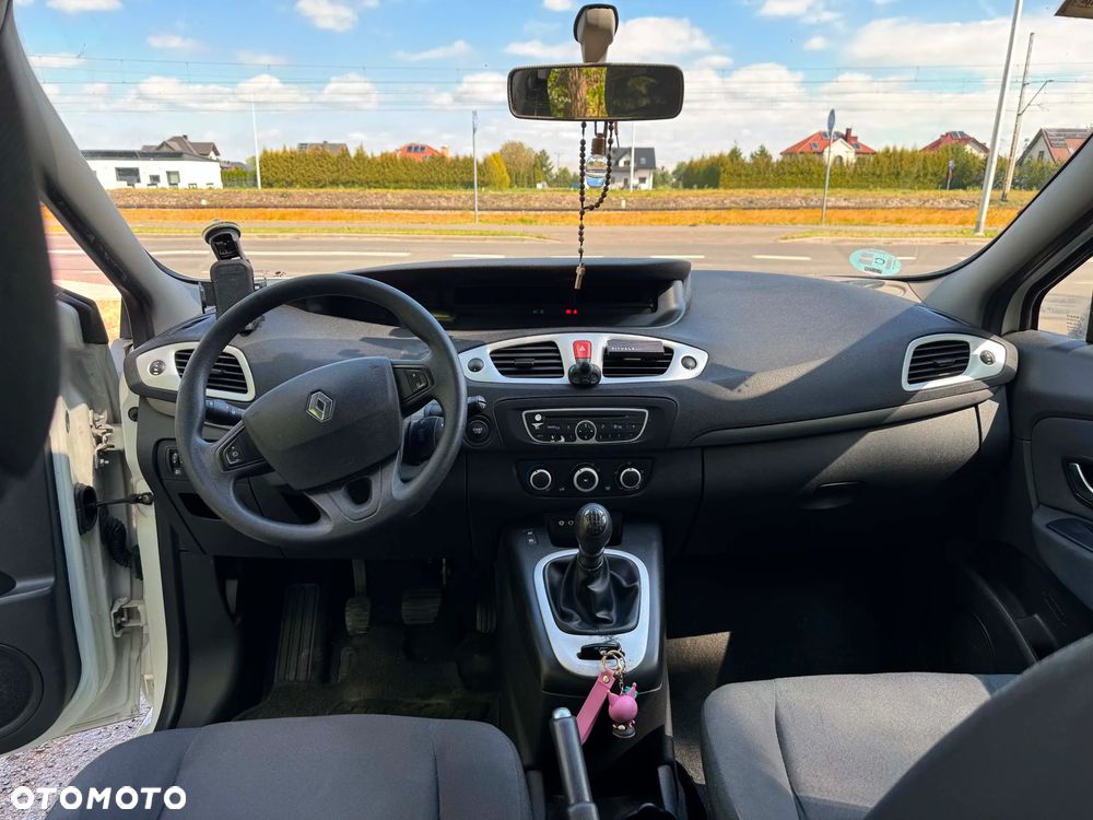 Renault Scenic 1.6 16V Authentique - 5