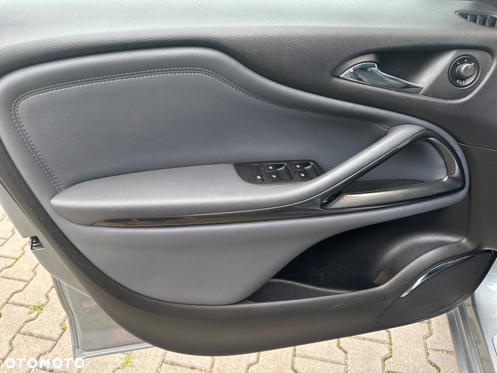 Opel Zafira 2.0 CDTI Cosmo EcoFLEX S&S - 10