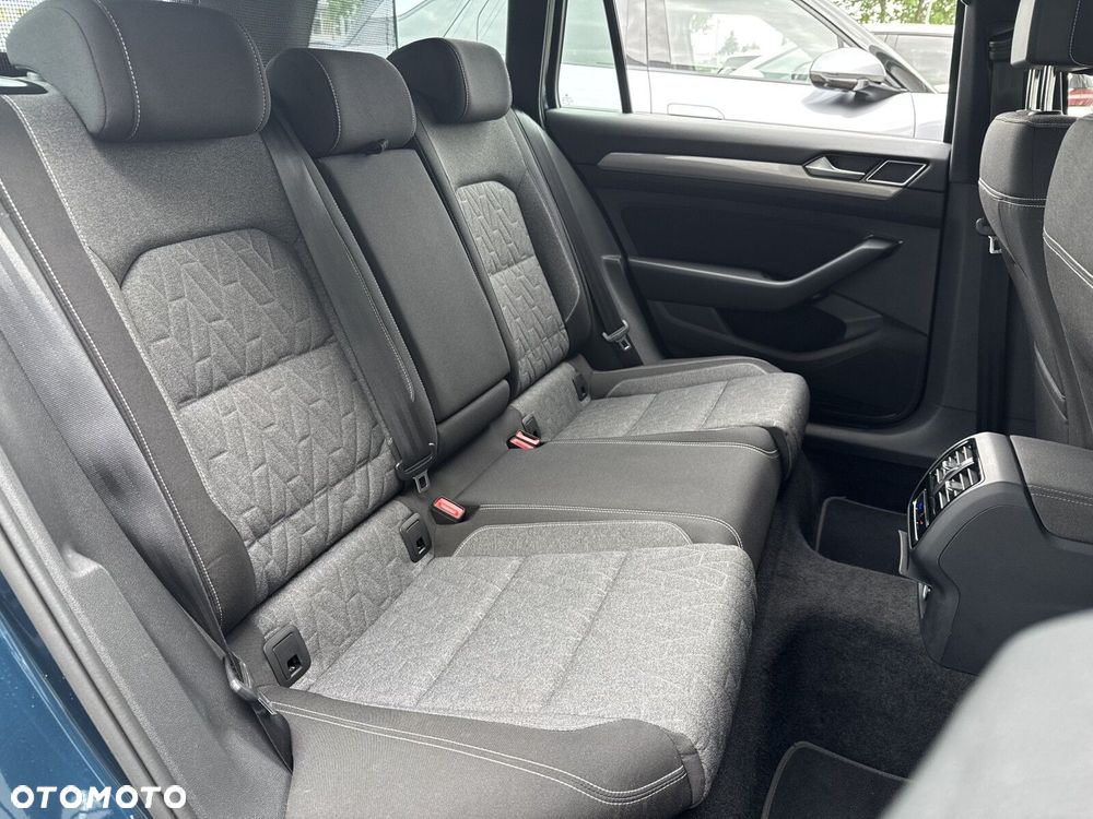 Volkswagen Passat Variant 2.0 TDI EVO Business DSG - 15