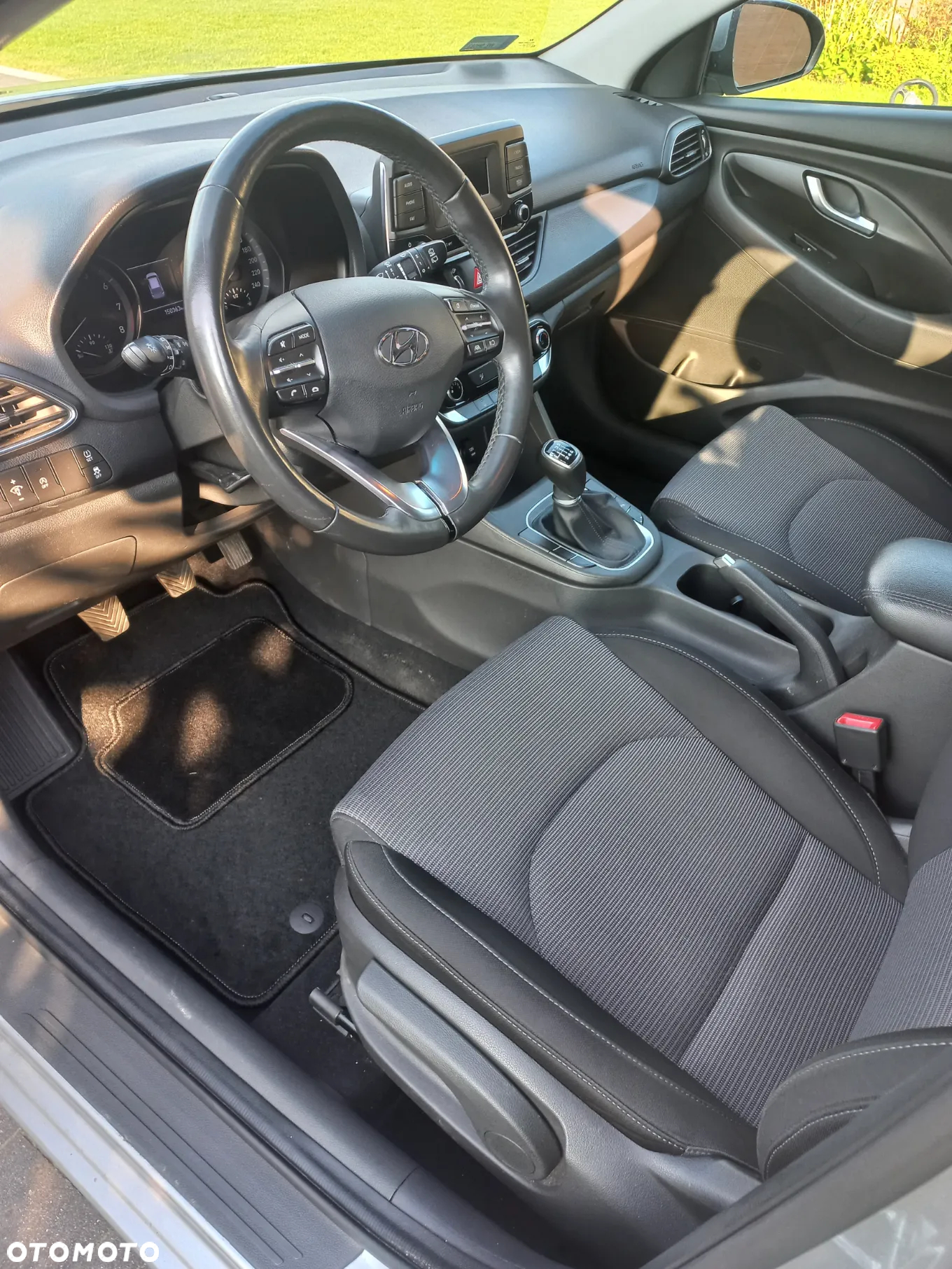 Hyundai i30 1.5 DPI Classic + - 11