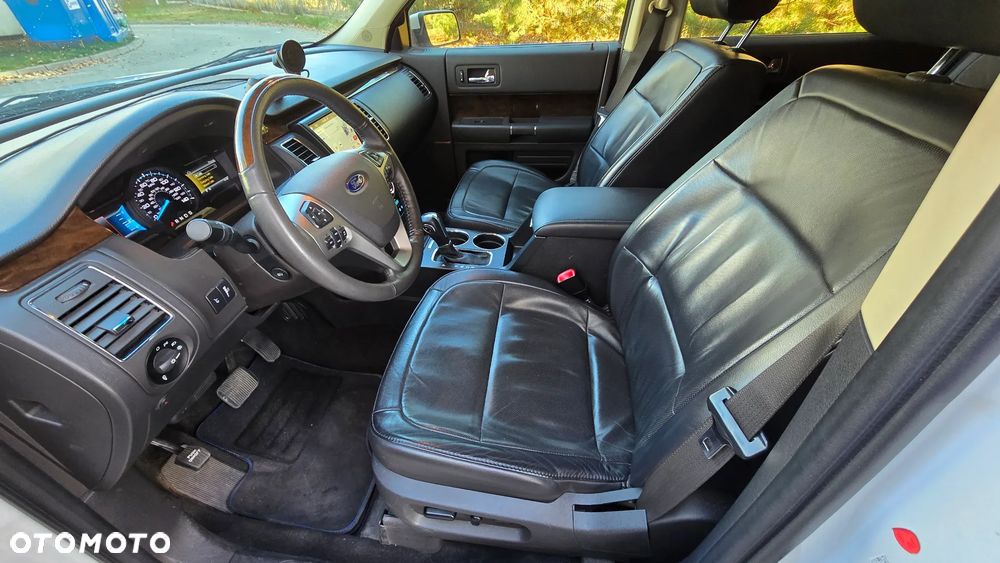 Ford Flex - 10