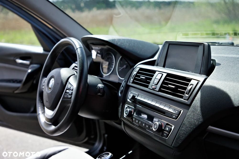 BMW Seria 1 116d Urban Line - 8