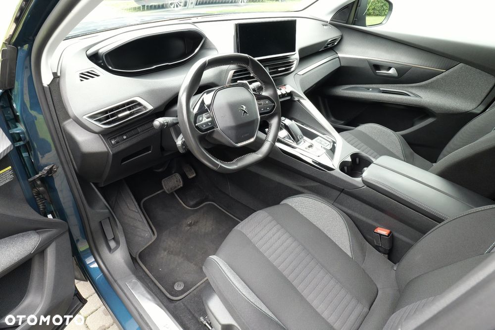 Peugeot 5008 1.5 BlueHDi Allure Pack S&S EAT8 - 11